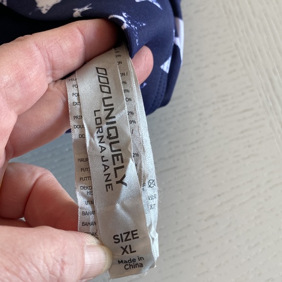 Lorna Jane High Impact Sports Bra - Picture 6 of 7